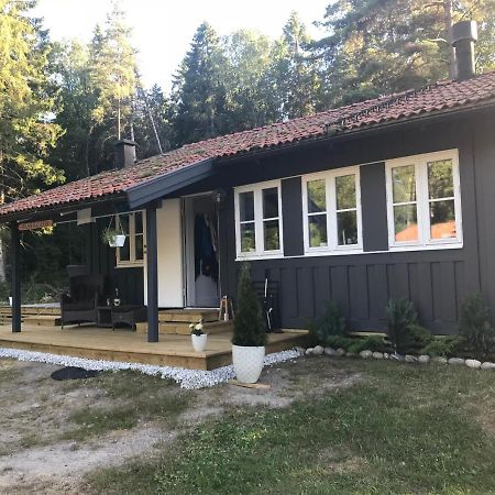 Hallestrand Cottage Makrillen Strömstad Buitenkant foto