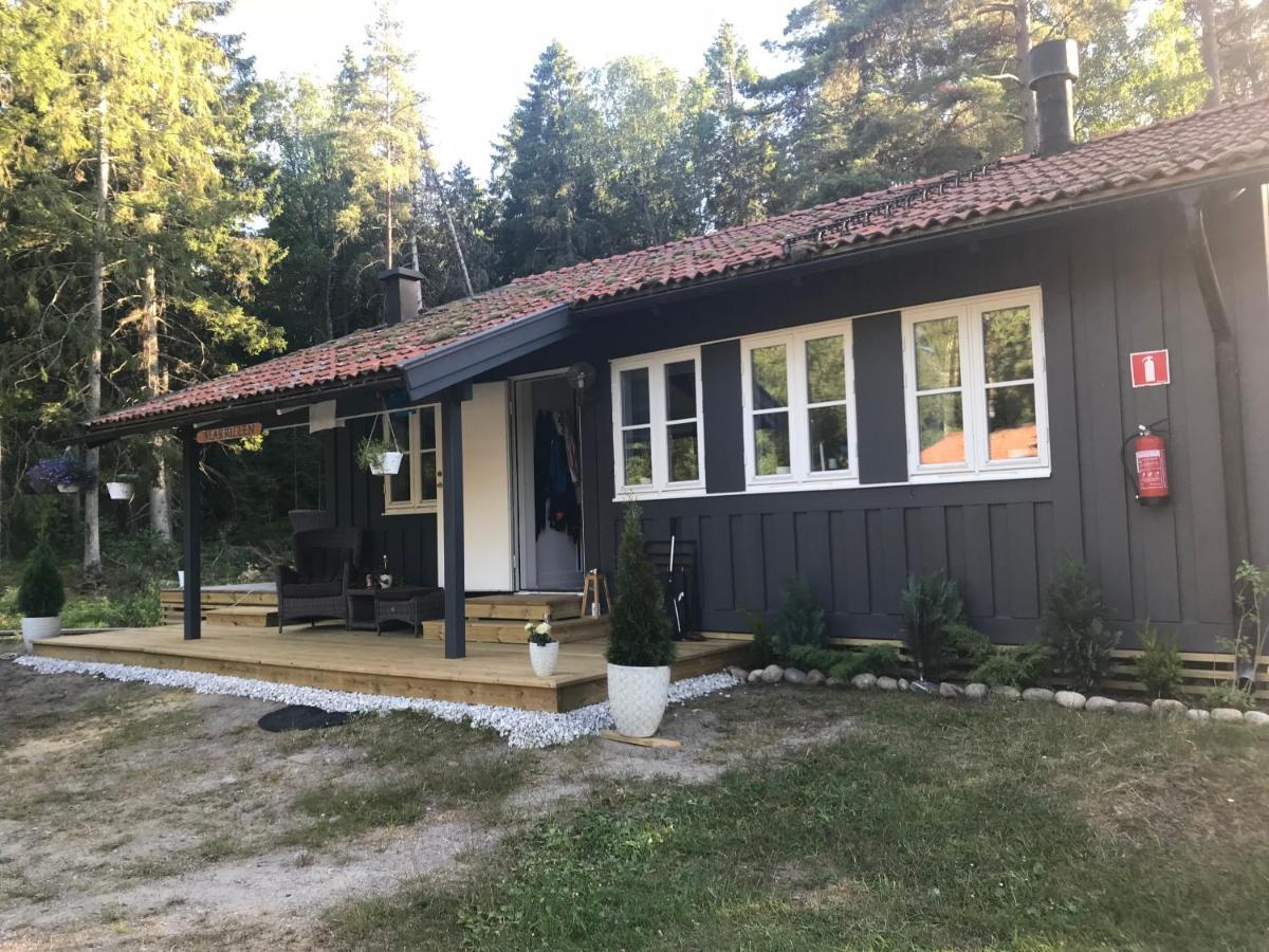 Hallestrand Cottage Makrillen Strömstad Buitenkant foto